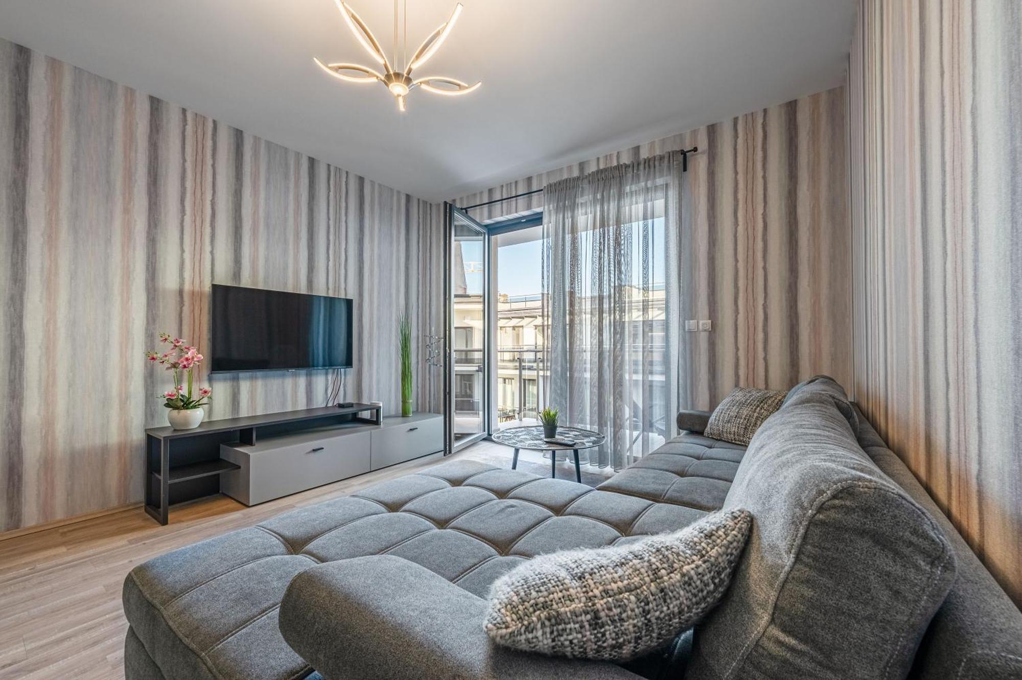 With Garage And Balcony In Center Апартаменты Будапешт